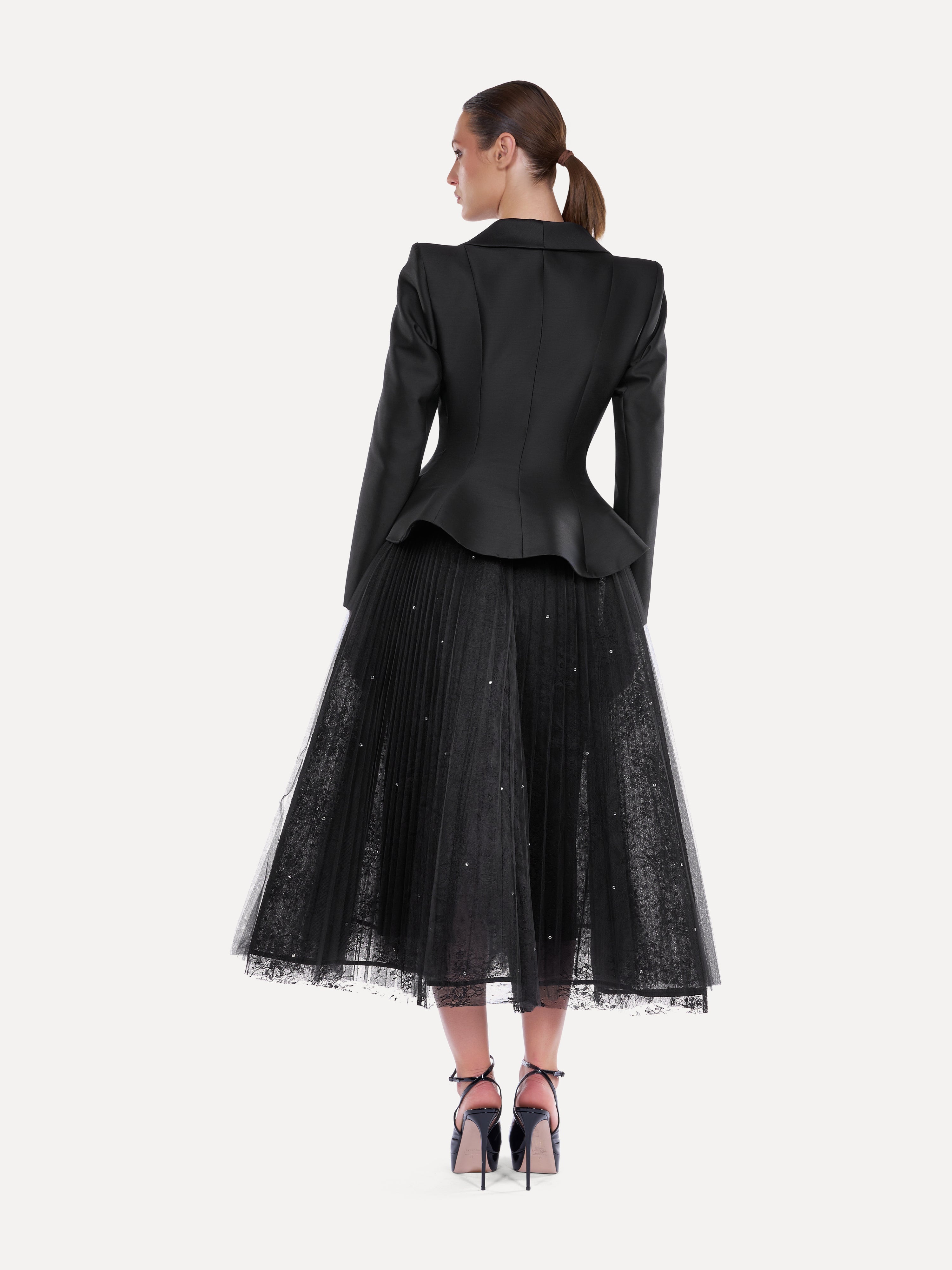Costum elegant cu guler sal Araftu Couture