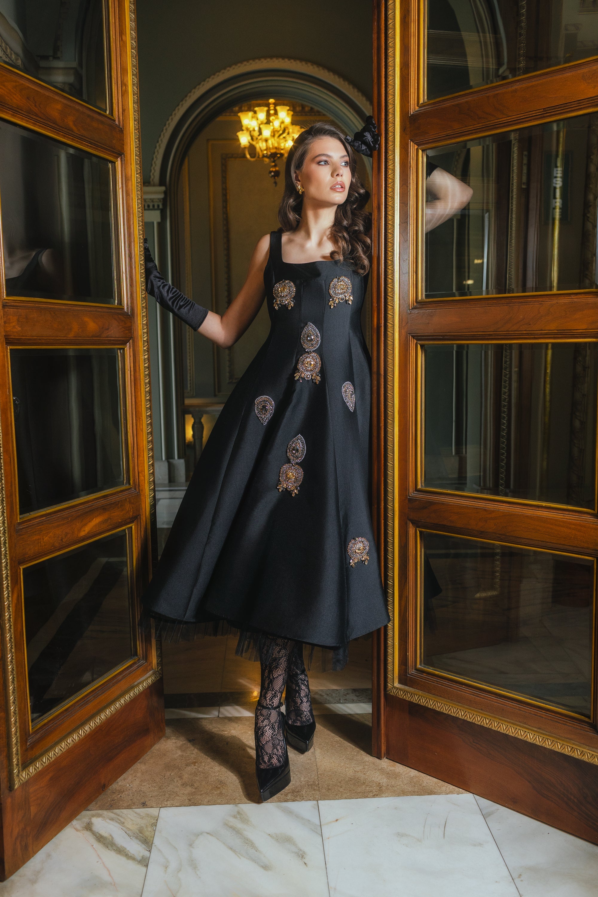 Rochie din tafta in clini cu aplicatii Araftu Couture