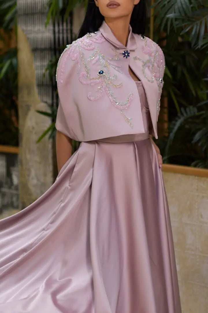 Rochie cu capă din tafta elastică, cu aplicații - Araftu Couture