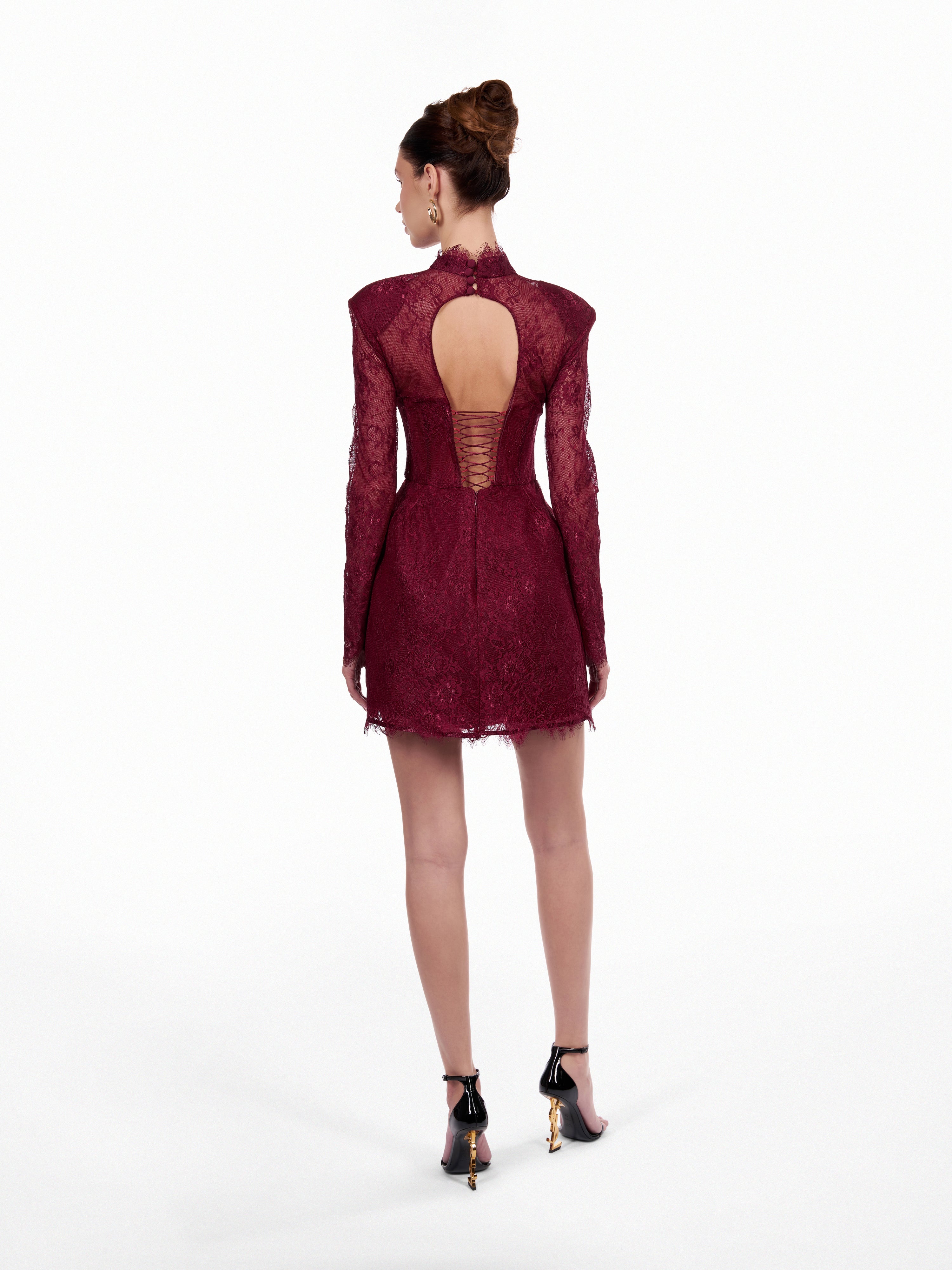 ROCHIE MINI DIN DANTELA Araftu Couture