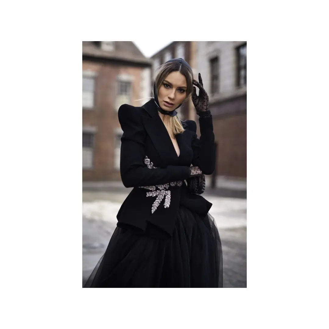 Costum elegant cu fustă din tulle - Araftu Couture