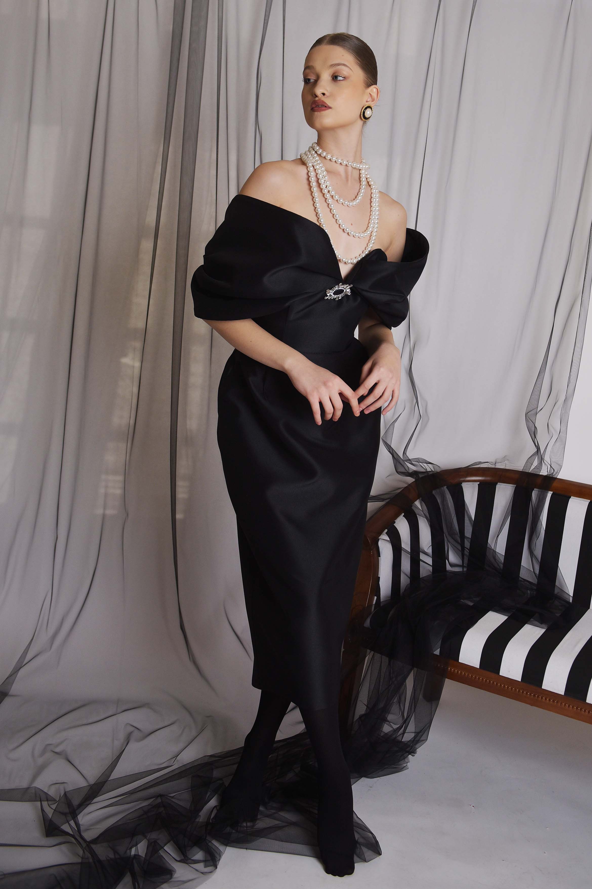 Rochie midi cu funda peste umeri  Araftu Couture