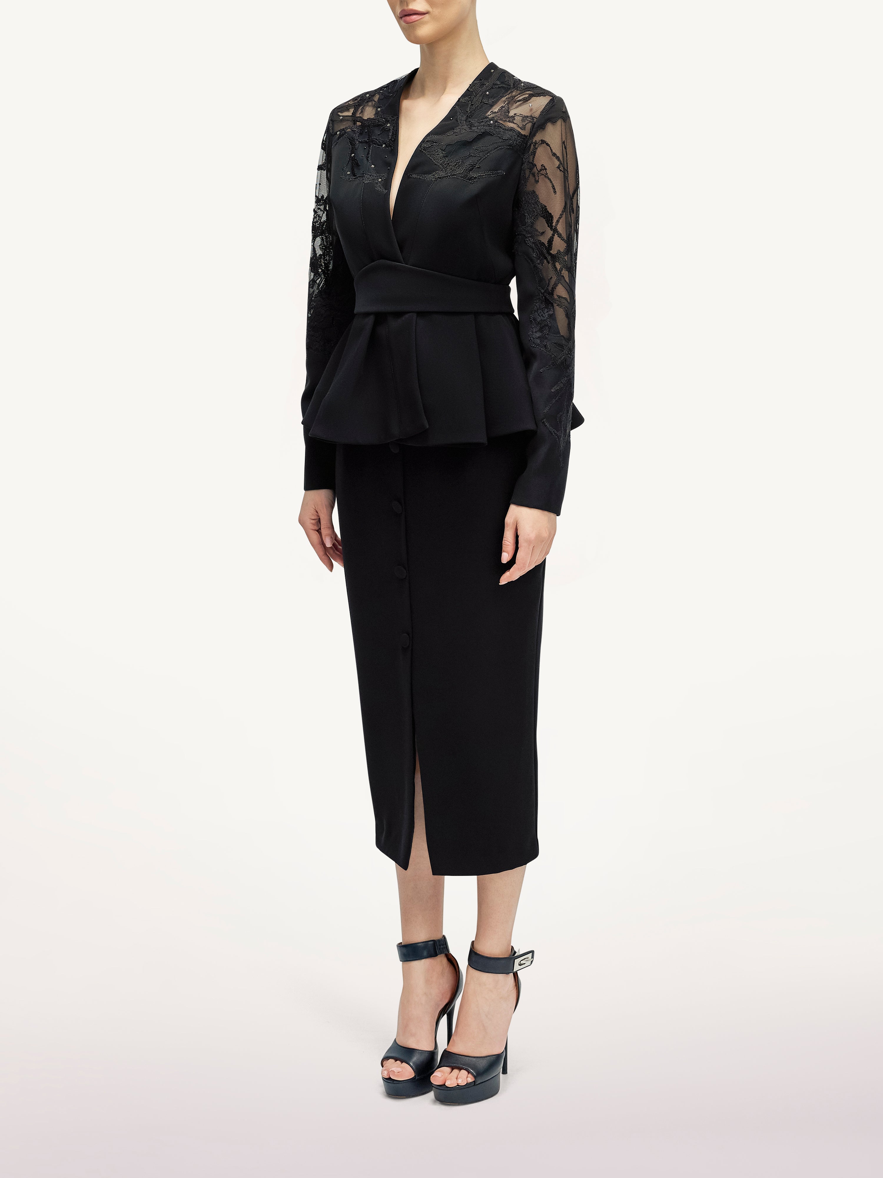 Costum cu fusta conica si Sacou Petrecut  Araftu Couture